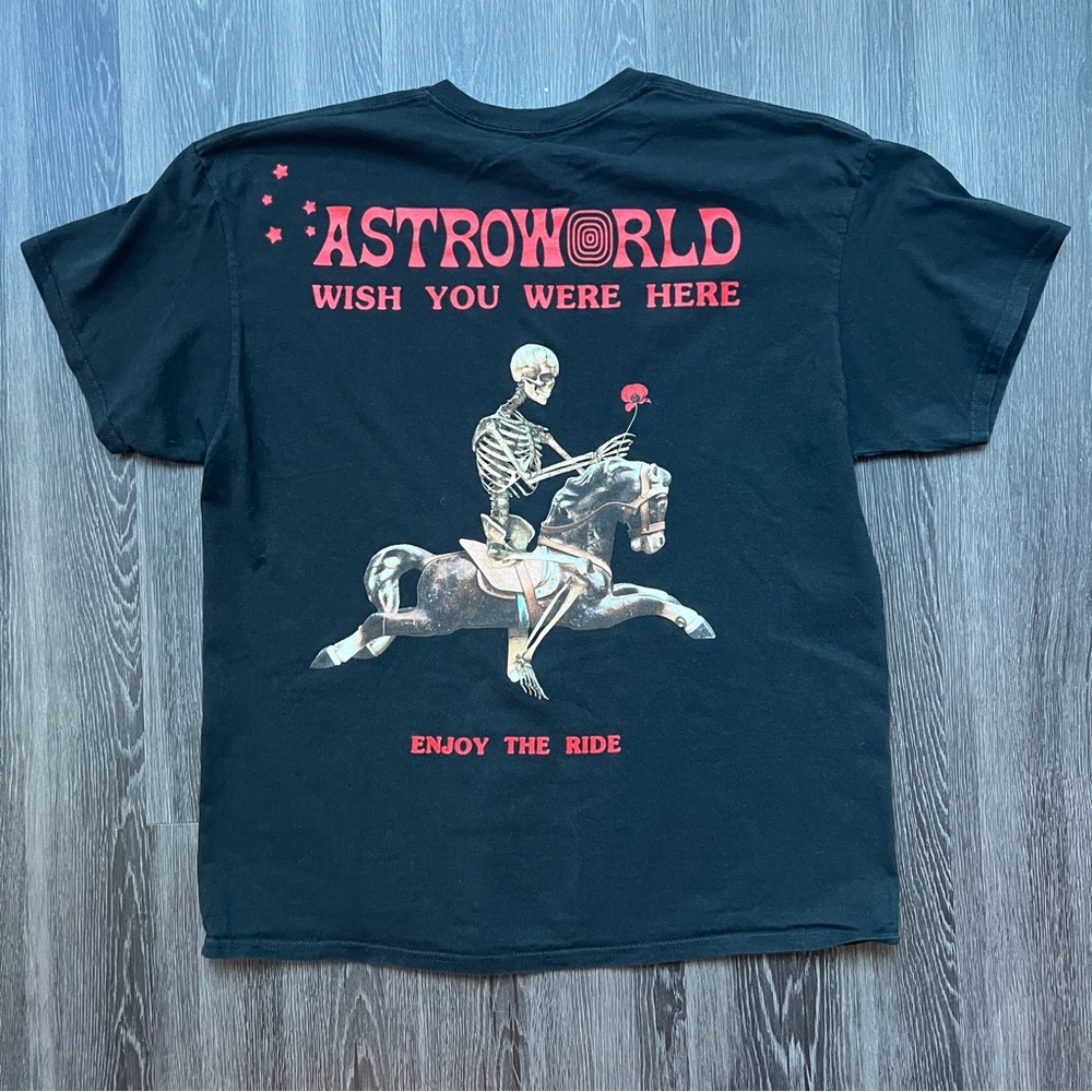 Travis Scott Astroworld Season Pass Wish You Were Here Concert Tee